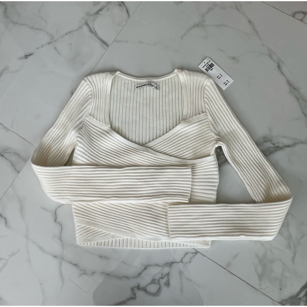 Abercrombie and Fitch Long Sleeve Top